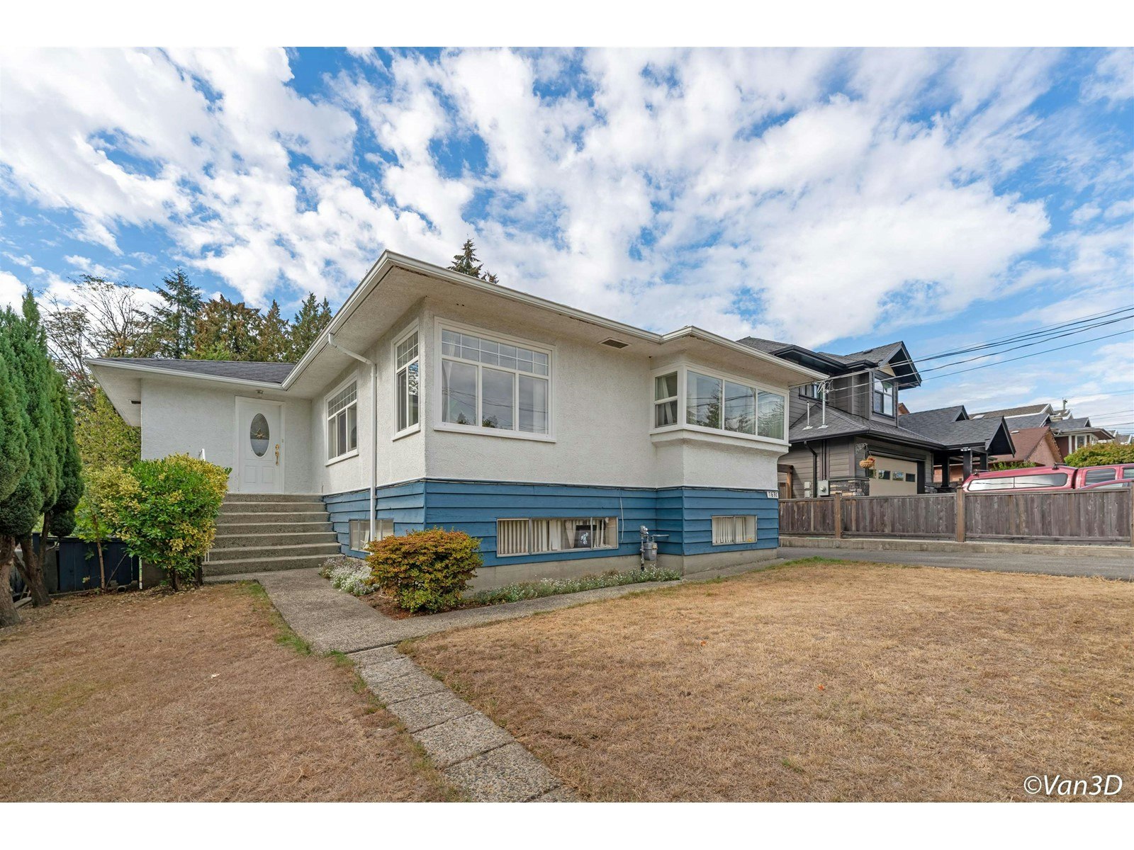 7691 Mcgregor Avenue, Burnaby, BC, V5J 4H4