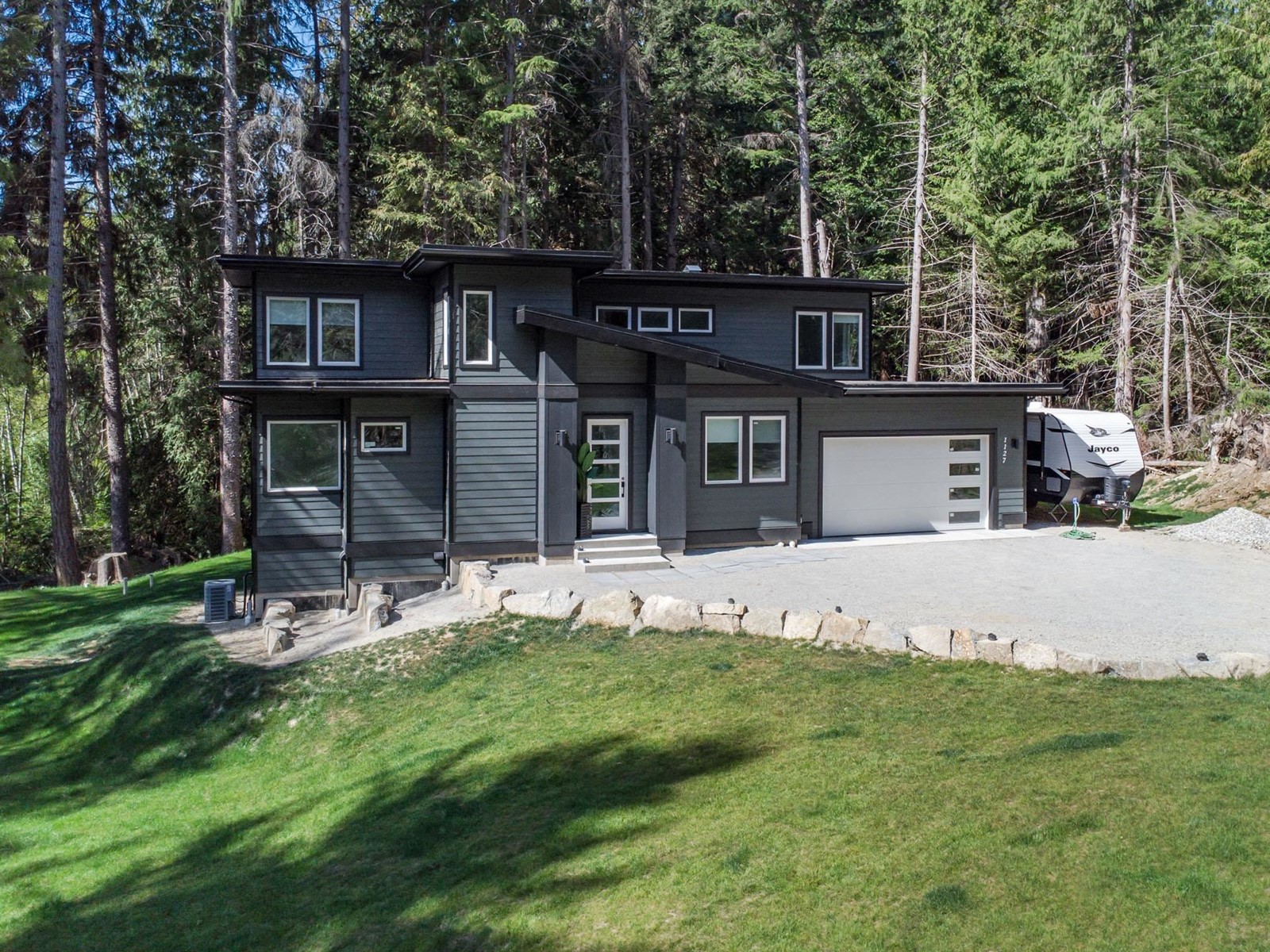 1127 Malcolm Creek Road, Roberts Creek, BC, V0N 2W4