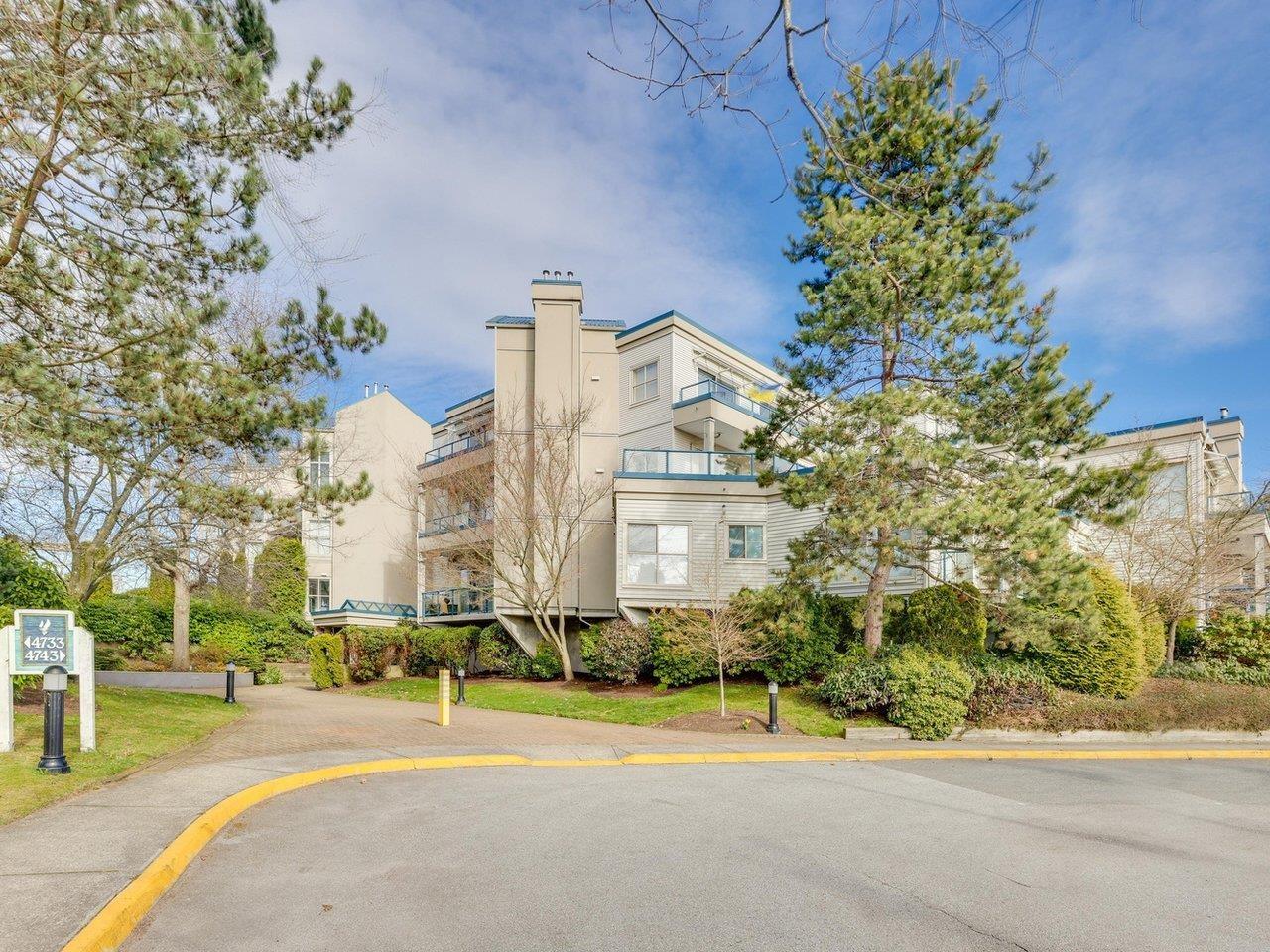 101-4743 West River Road, Delta, BC, V4K 1R9