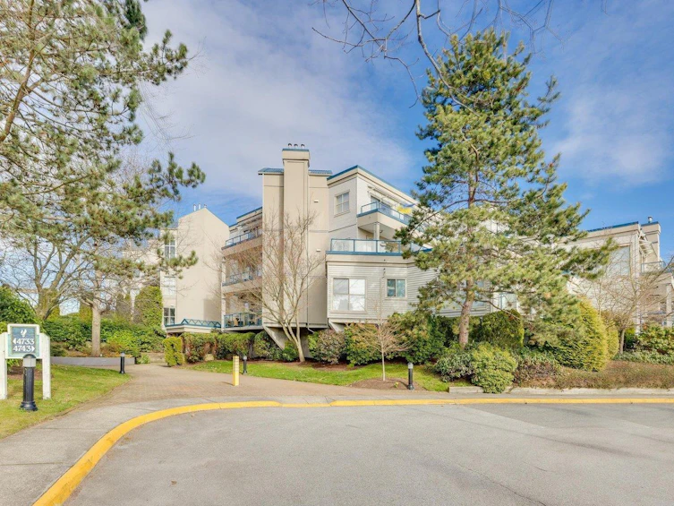 101-4743 West River Road, Delta, BC, V4K 1R9