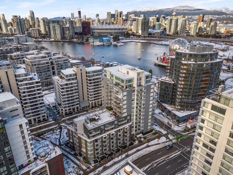 907 - 1661 Quebec Street, Vancouver BC