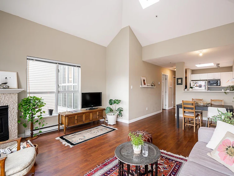 417-3480 Main Street, Vancouver, BC, V5V 3N2