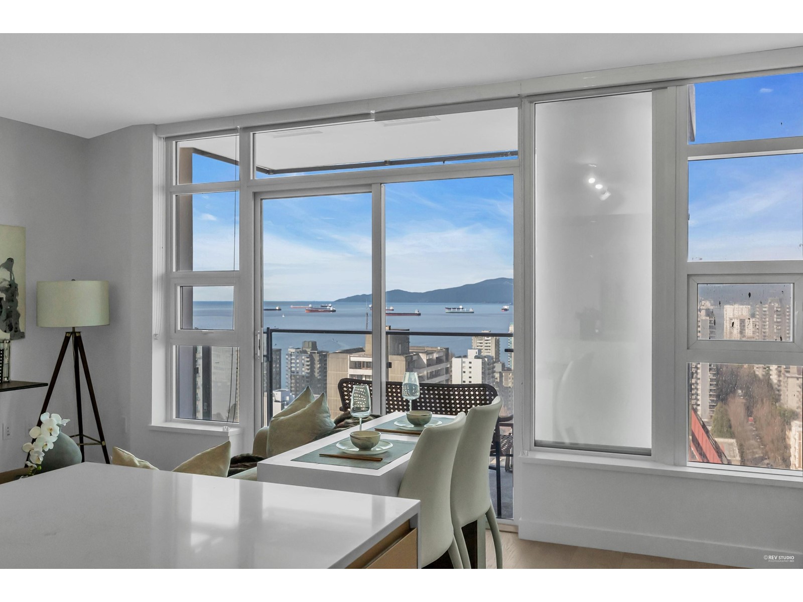 2903-1289 Hornby Street, Vancouver, BC, V6Z 0G7