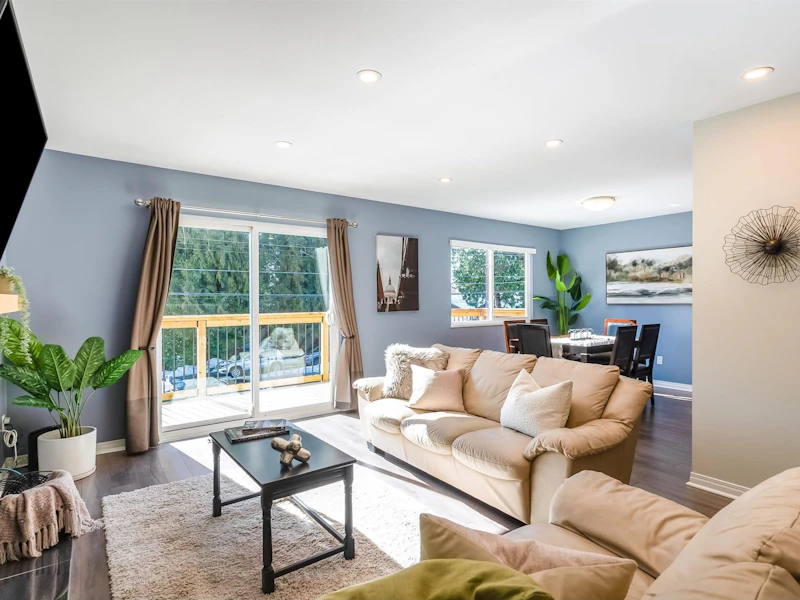 1556 Dempsey Road, North Vancouver BC V7K 1T1