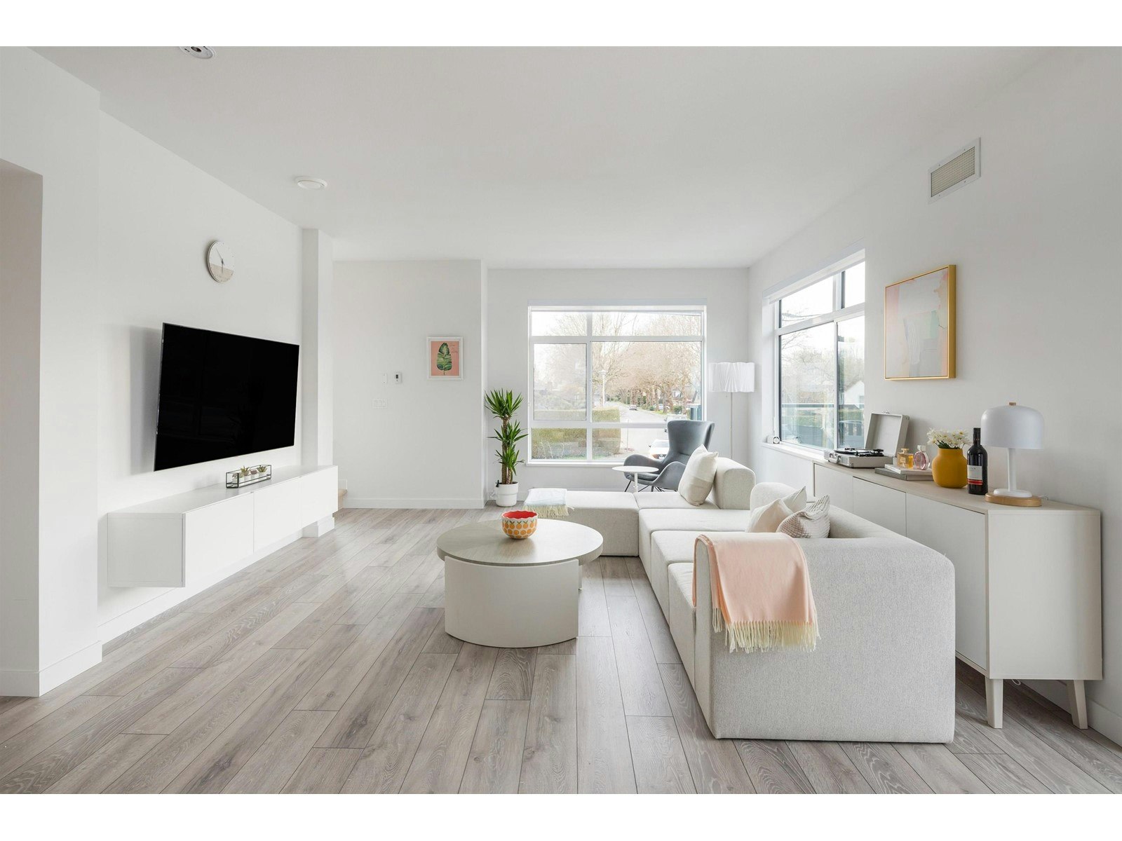 1-5191 Steveston Highway, Richmond, BC, V7E 2K5