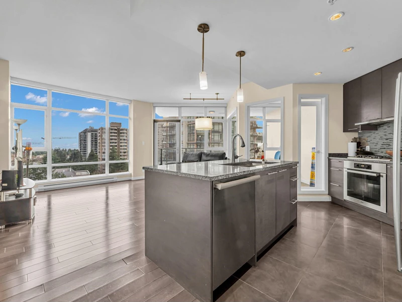 804 - 6168 Wilson Avenue, Burnaby BC V5H 0B2