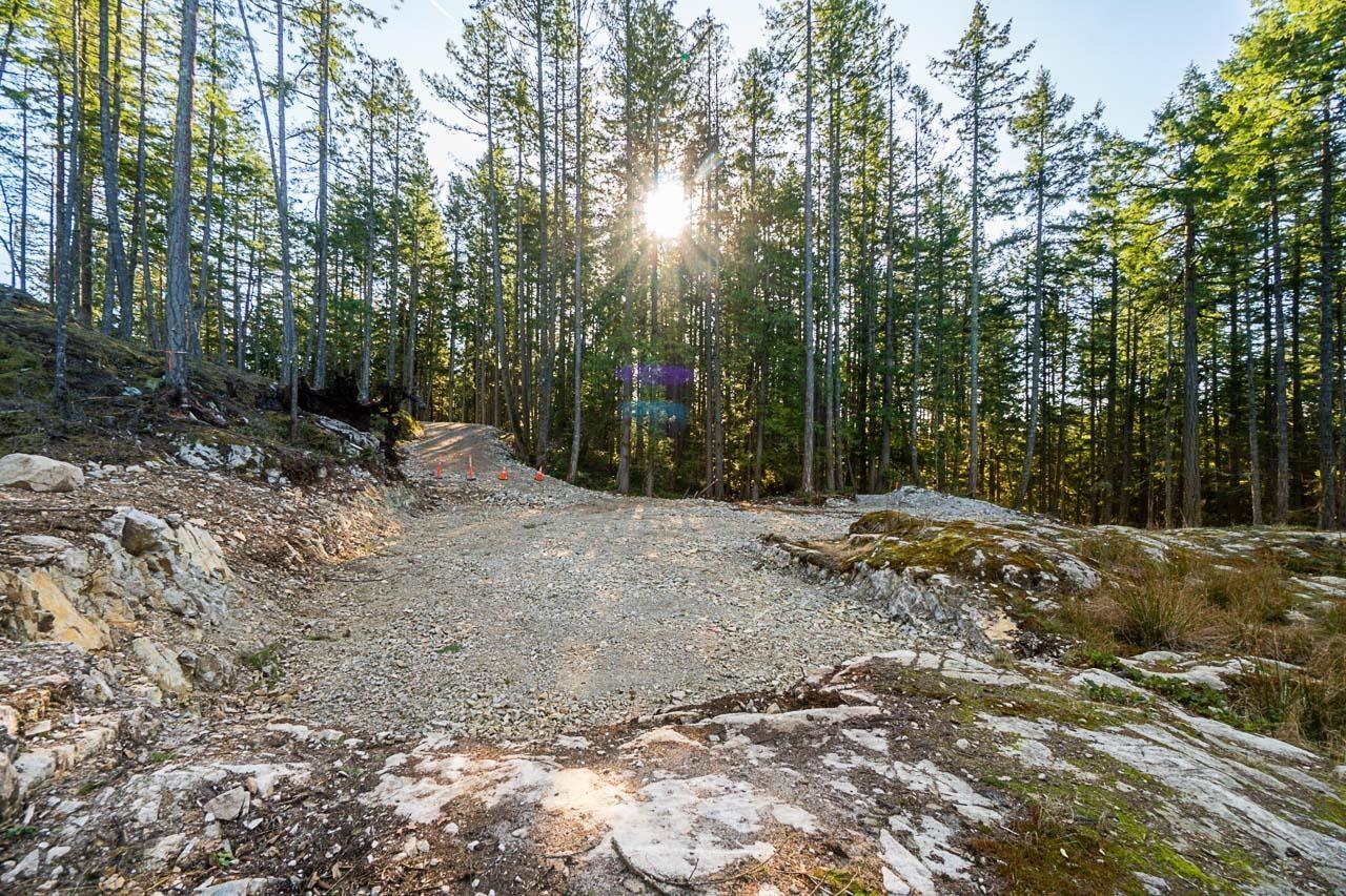 1570 Douglas Road, Bowen Island, BC, V0N 1G0