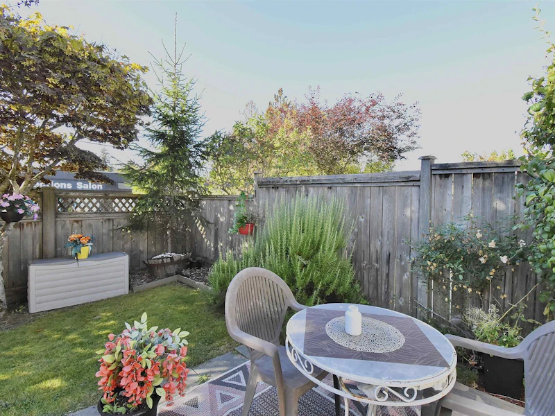 6 - 767 North Road, Gibsons BC