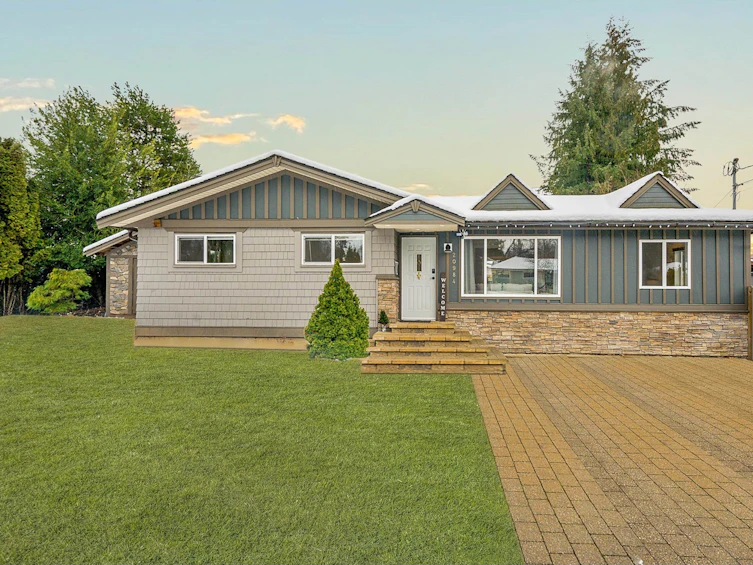20984 118 Avenue, Maple Ridge, BC, V2X 2M7