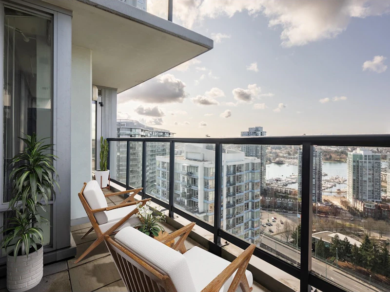 3301 - 928 Beatty Street, Vancouver BC V6Z 3G6