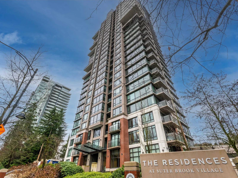 1001 - 301 Capilano Road, Port Moody BC V3H 0G6