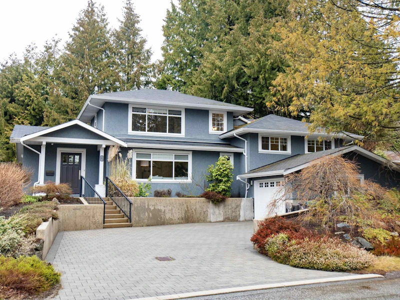 620 The Del Avenue, North Vancouver BC V7N 2Y1