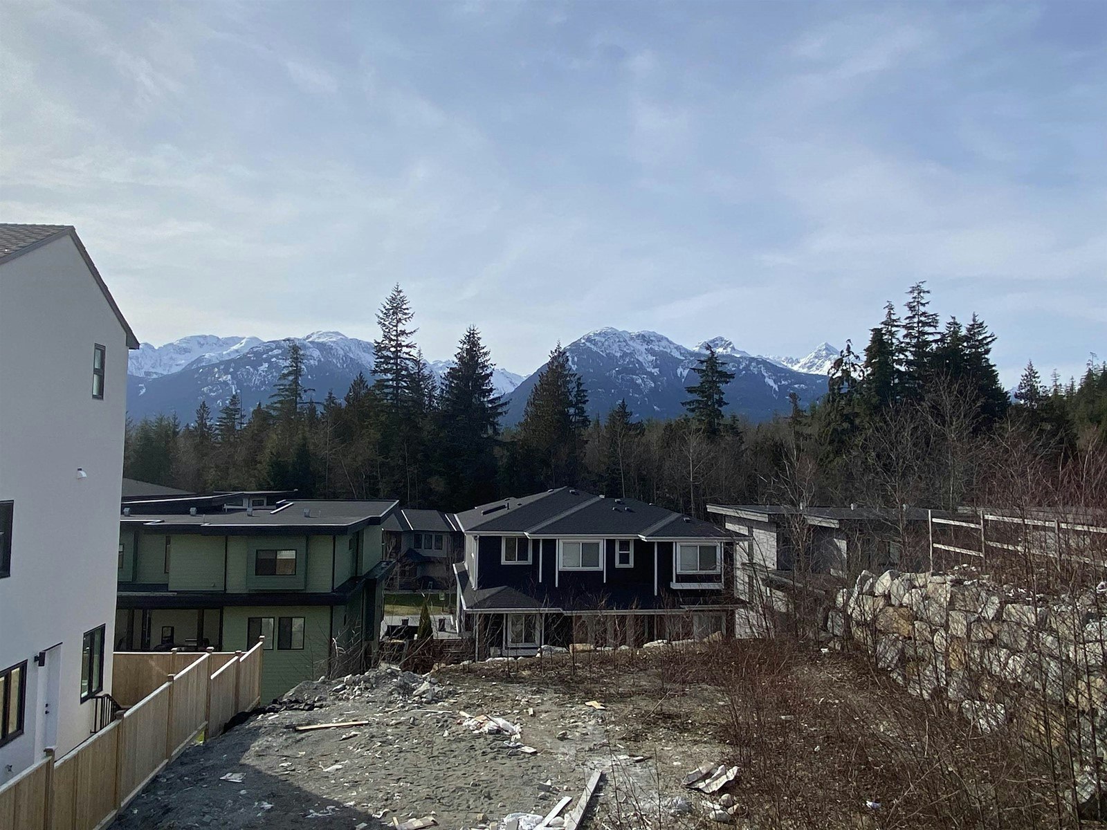 13-3385 Mamquam Road, Squamish, BC, V8B 0E3