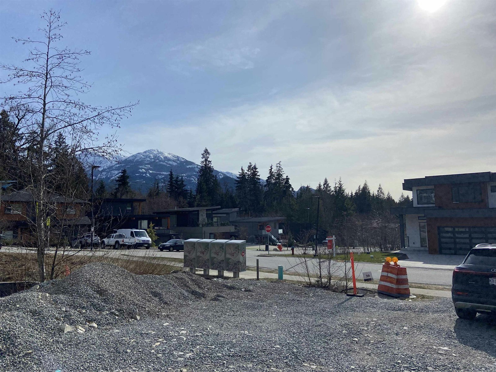 2-3385 Mamquam Road, Squamish, BC, V8B 0E3