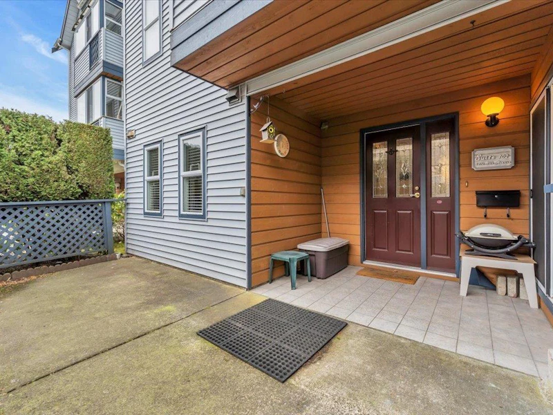 102 - 5472 11th Avenue, Delta BC V4M 1Z3