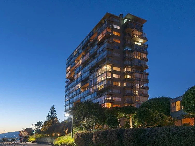 1201-150 24th Street, West Vancouver, BC, V7V 4G8