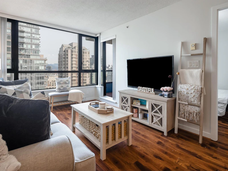 2305 - 928 Homer Street, Vancouver BC V6B 1T7