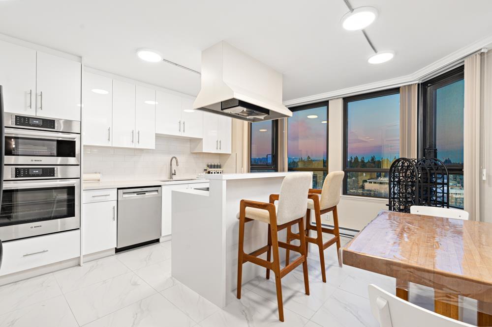 1201-02-2189 West 42nd Avenue, Vancouver, BC, V6M 2B7