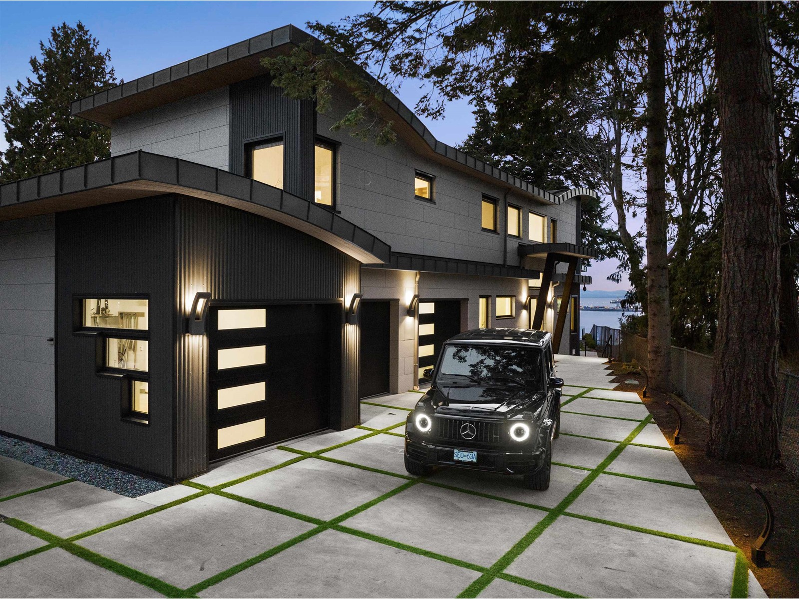251 English Bluff Road, Delta, BC, V4M 2M9