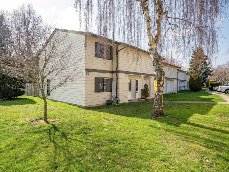 28 - 4800 Trimaran Drive, Richmond BC V7E 4Y7