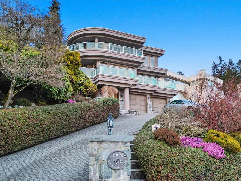 2605 Chairlift Road, West Vancouver BC V7S 3E5
