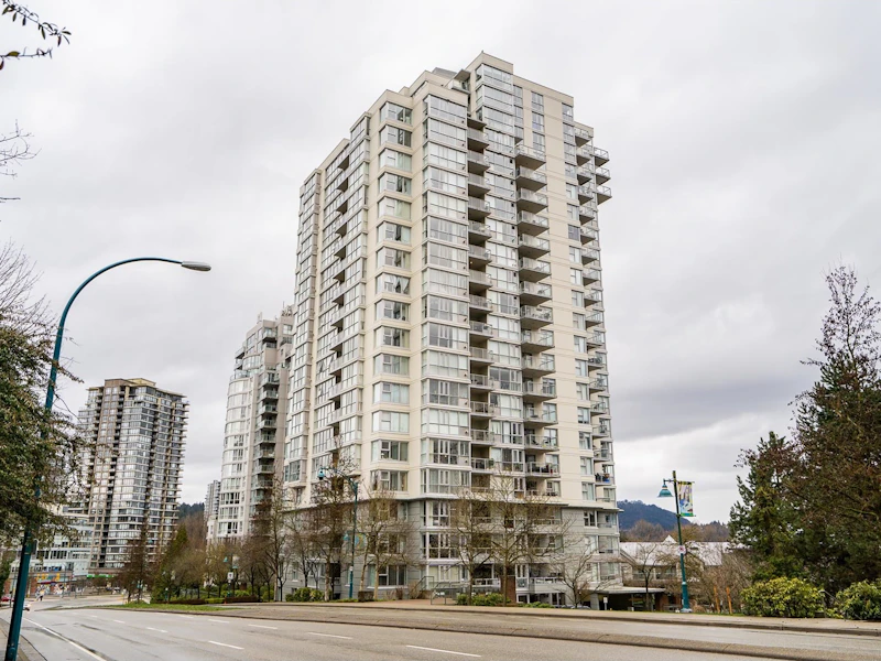 1305 - 235 Guildford Way, Port Moody BC V3H 5L8