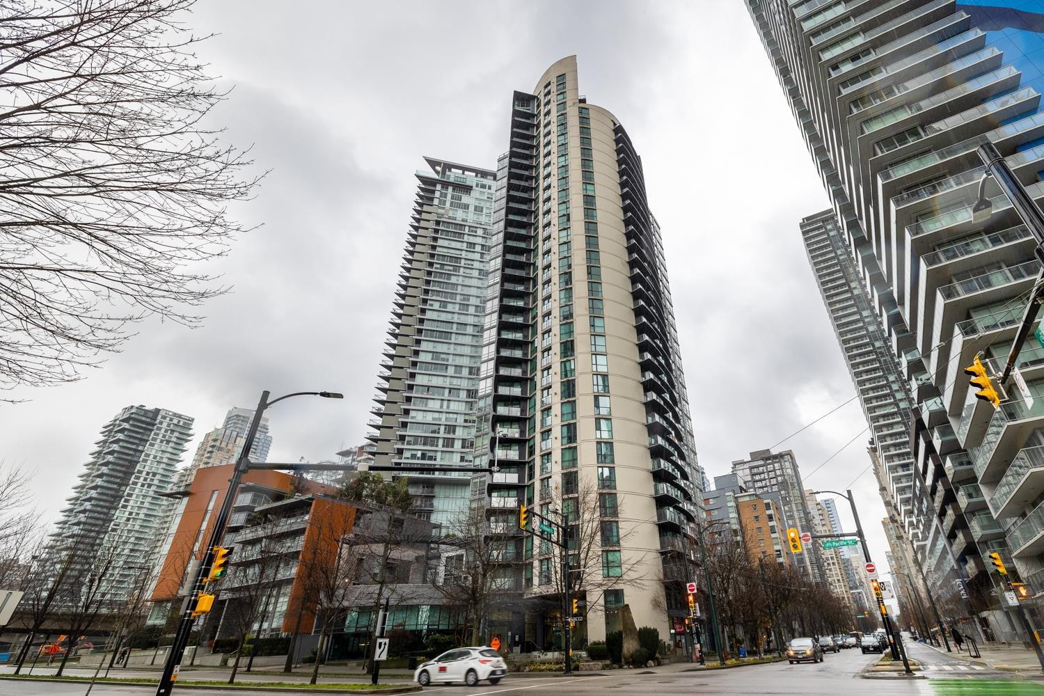707-501 Pacific Street, Vancouver, BC, V6Z 2X6