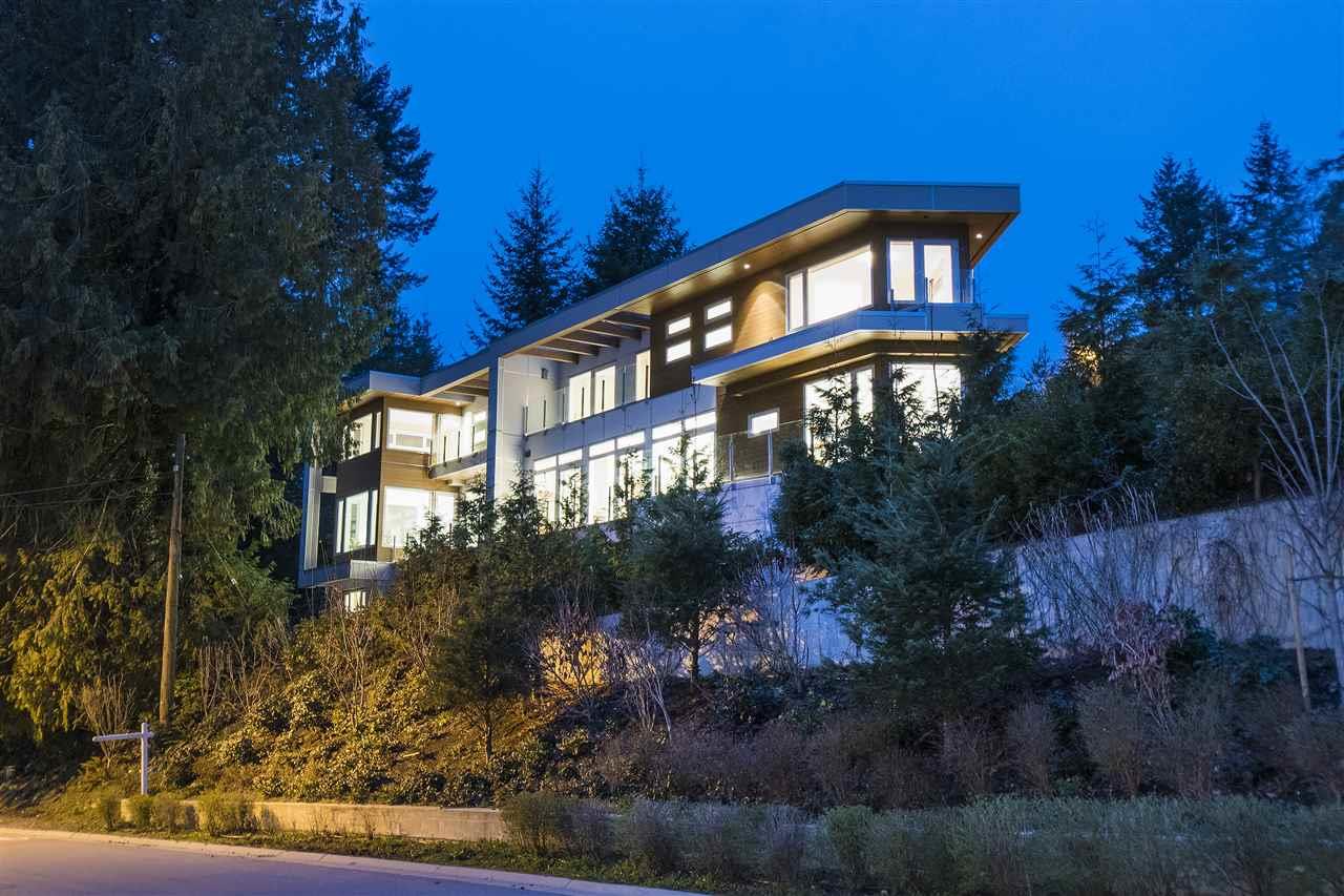 968 Duchess Avenue, West Vancouver, BC, V7T 1G9