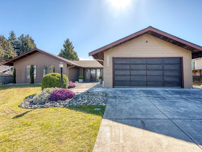 5464 Candlewyck Wynd, Delta BC V4M 3T6