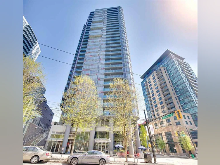 808-233 Robson Street, Vancouver, BC, V6B 0E8