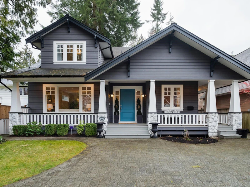 1365 W 22nd Street, North Vancouver BC V7P 2G3