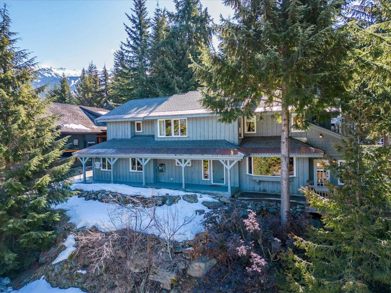 6290 Bishop Way, Whistler BC V0N 1B6