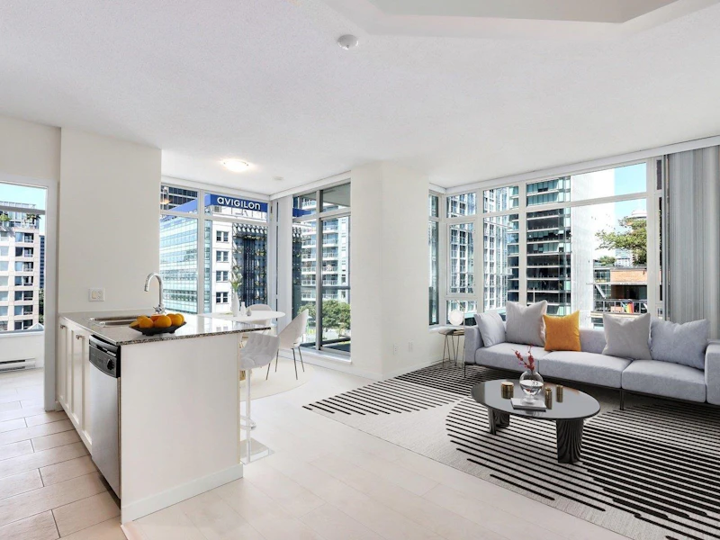 902 - 480 Robson Street, Vancouver BC V6B 1S1