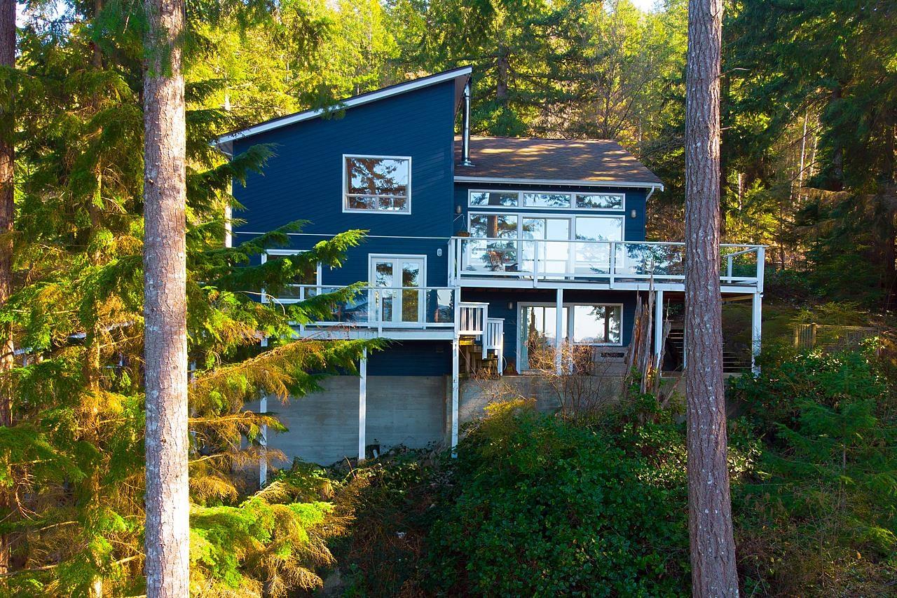 1627 Whitesails Drive, Bowen Island, BC, V0N 1G2