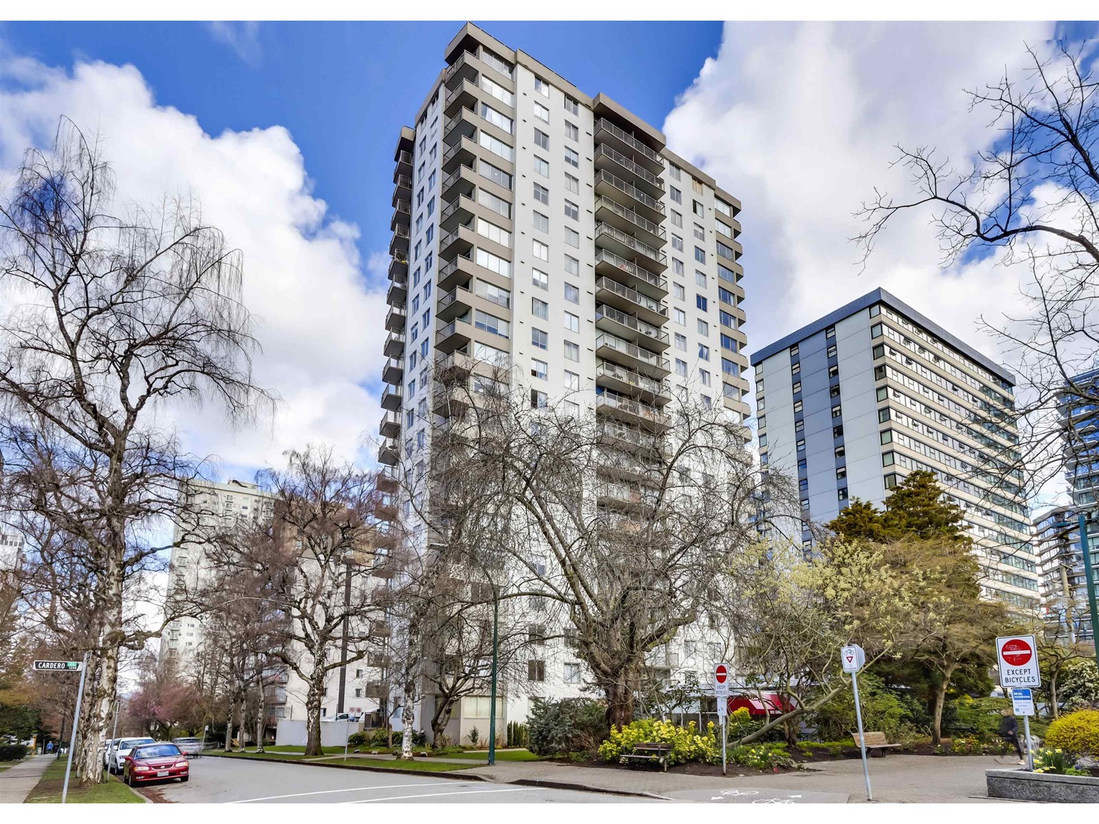 1404-1251 Cardero Street, Vancouver, BC, V6G 2H9