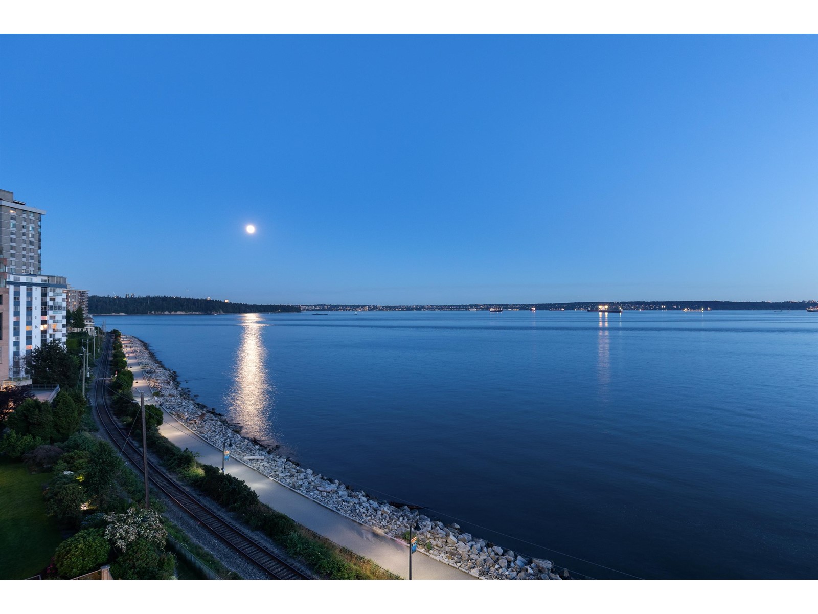 501-2288 Bellevue Avenue, West Vancouver, BC, V7V 1C6