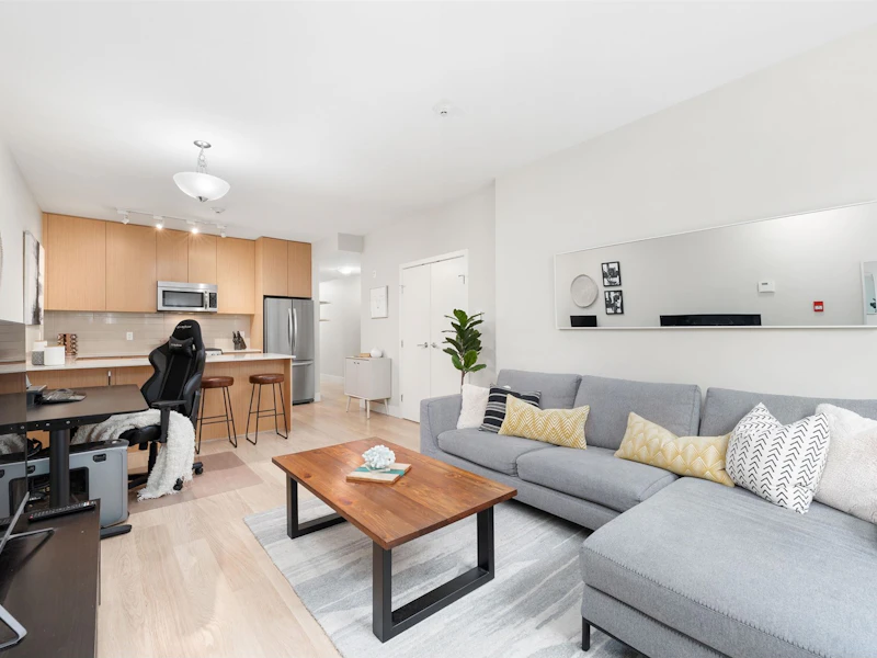 114 - 4255 Sardis Street, Burnaby BC V5H 1K6