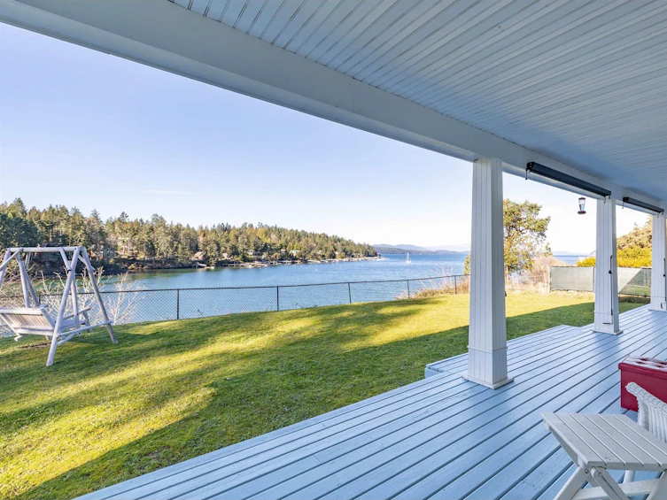 509 Dalton Drive, Mayne Island, BC, V0N 2J2