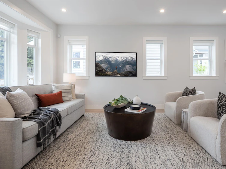 2310 Brock Street, Vancouver, BC, V5N 2Z7