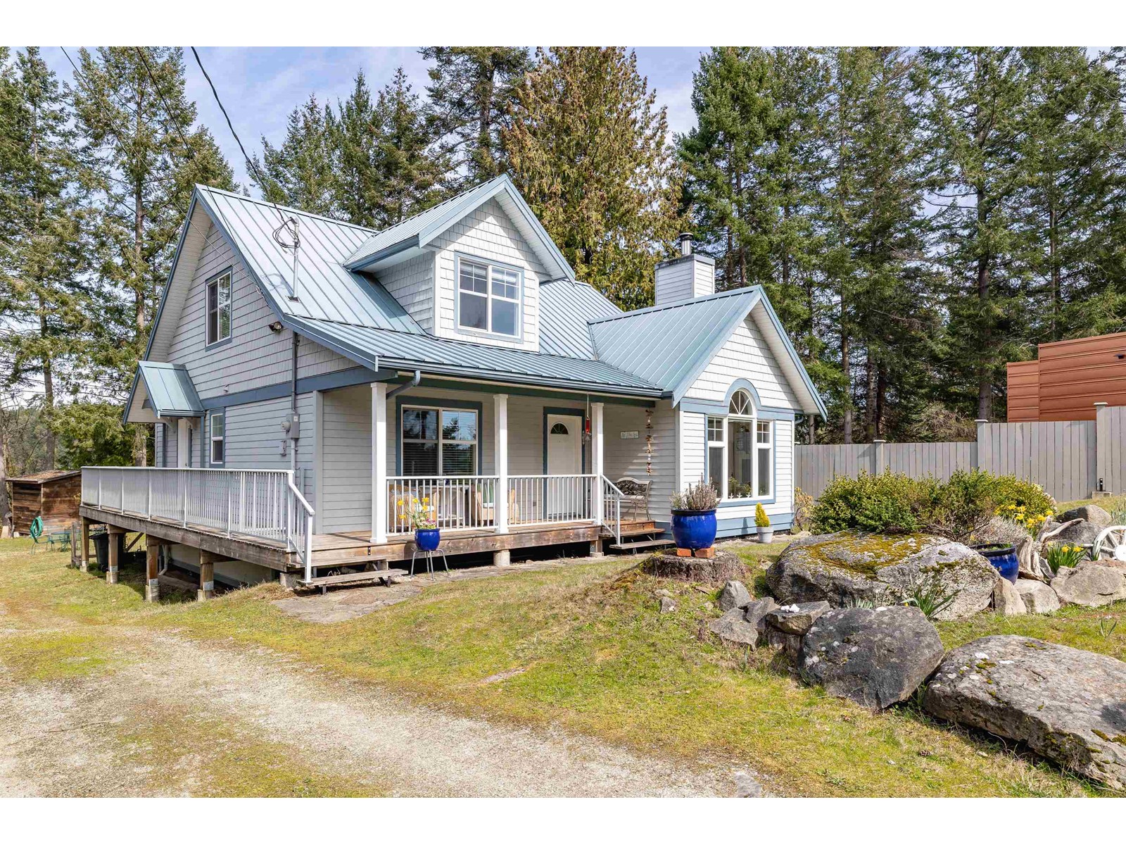 185 Spinnaker Drive, Mayne Island, BC, V0N 2J2