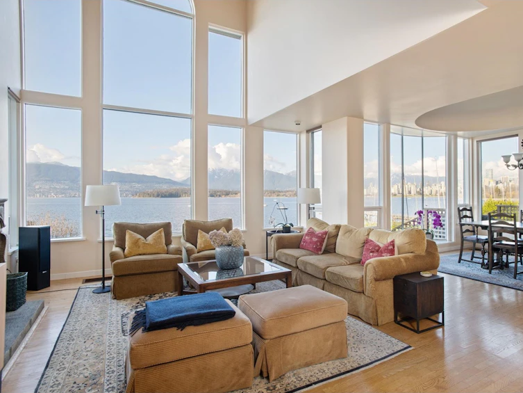2487 Point Grey Road, Vancouver, BC, V6K 1A1