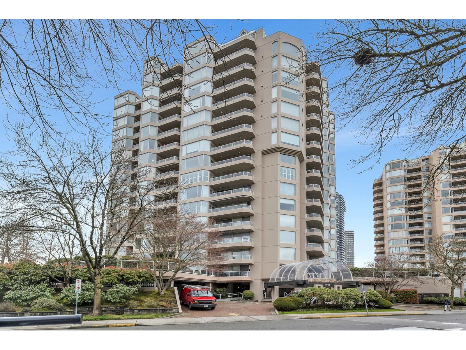 1706-1065 Quayside Drive, New Westminster, BC, V3M 1C5