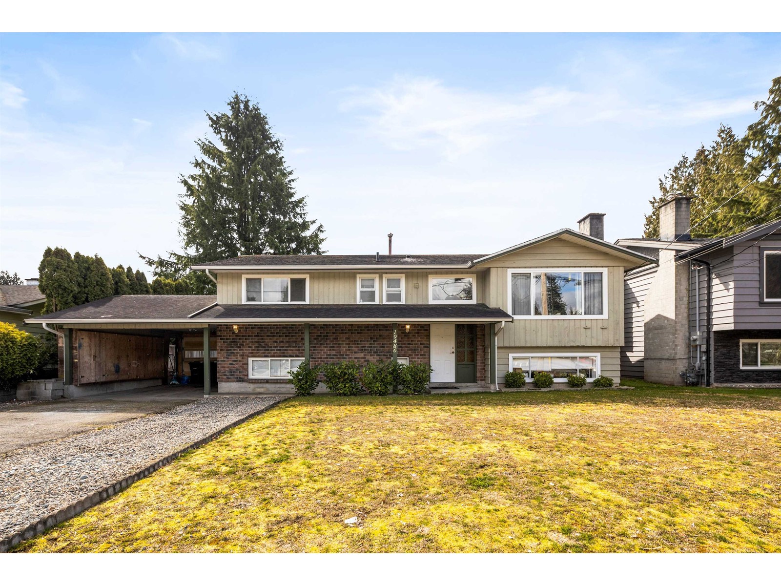 19486 117 Avenue, Pitt Meadows, BC, V3Y 1G5