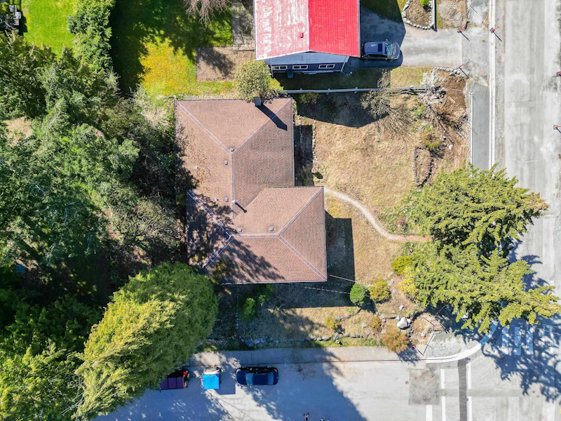 5540 Kincaid Street, Burnaby BC V5G 1W3