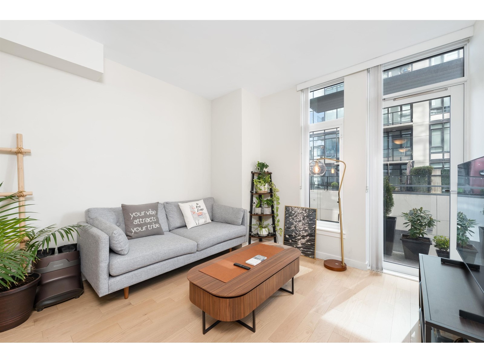 301-1708 Ontario Street, Vancouver, BC, V5T 0J7