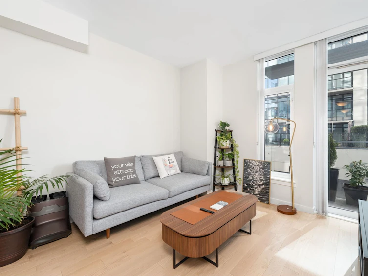301-1708 Ontario Street, Vancouver, BC, V5T 0J7
