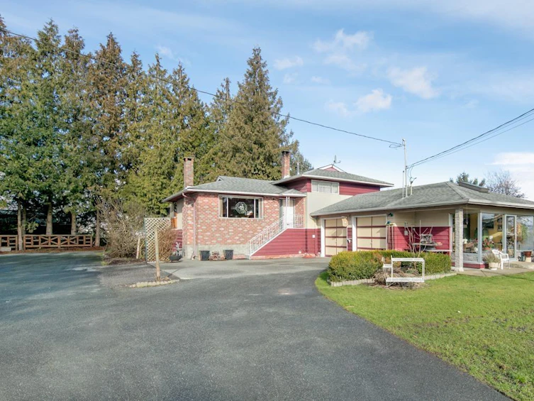 2720 No. 6 Road, Richmond, BC, V6V 1P4