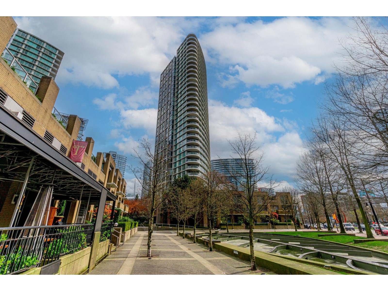 903-1009 Expo Boulevard, Vancouver, BC, V6Z 2V9