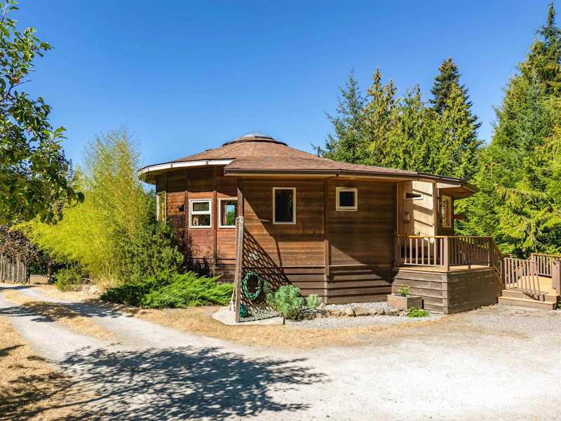 433 Felix Jack Road, Mayne Island BC