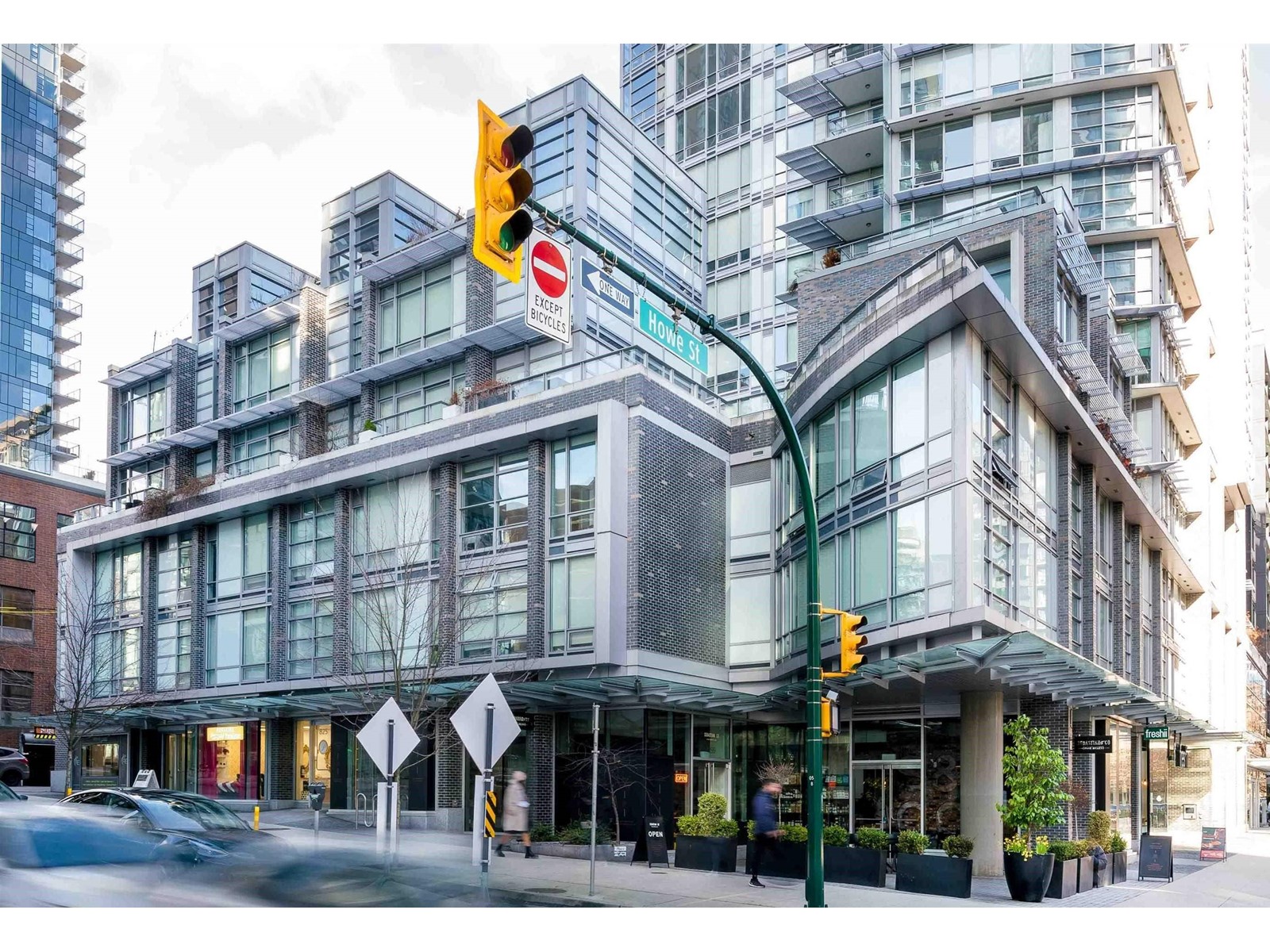 804-1283 Howe Street, Vancouver, BC, V6Z 0E3